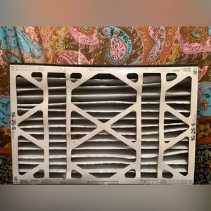 FILTRETE HVAC Filter 16" X 25" X 5". 1550 MPR. High Performance Electrostatic